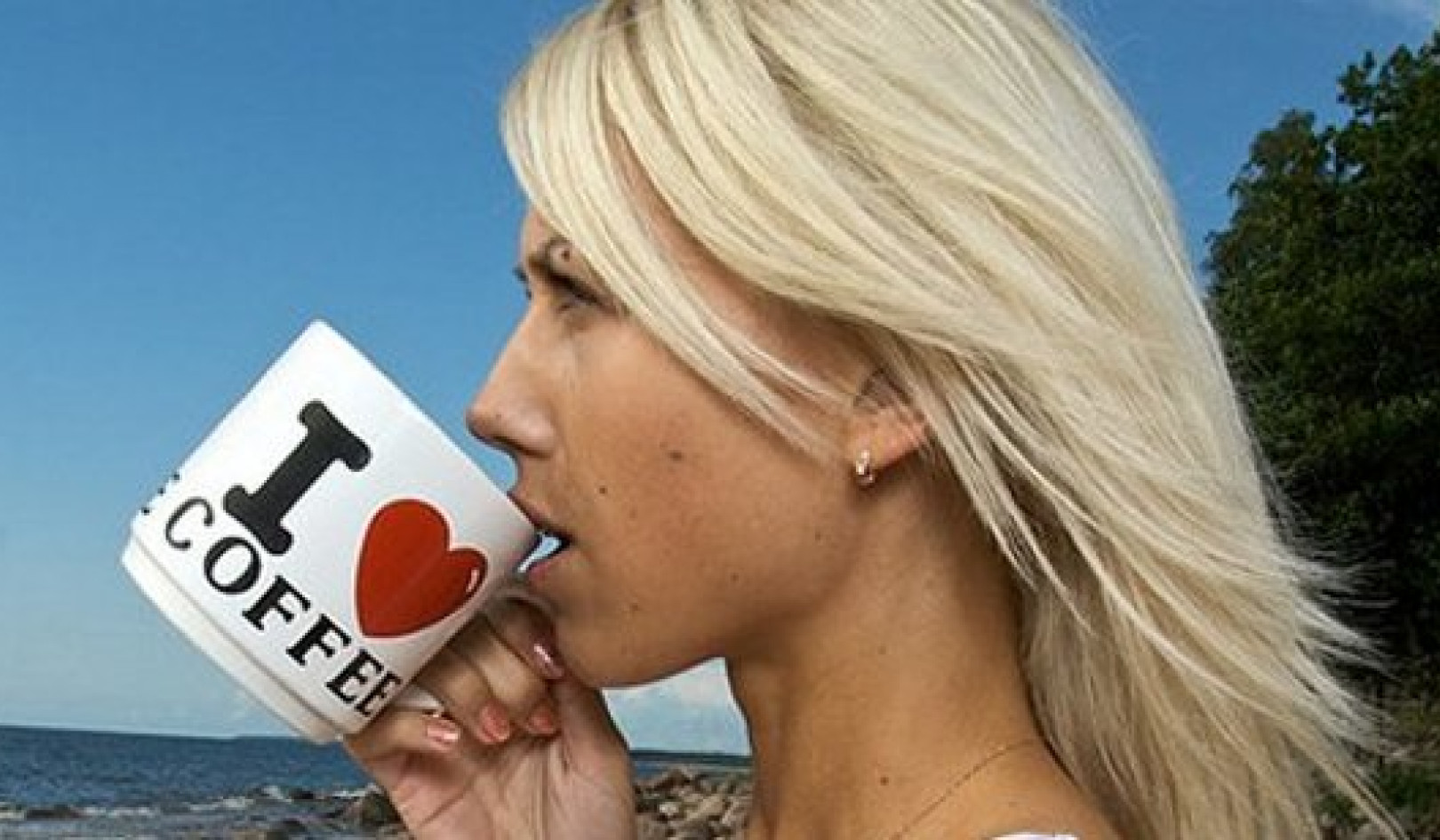 Health Benefits and Risks of Coffee Consumption